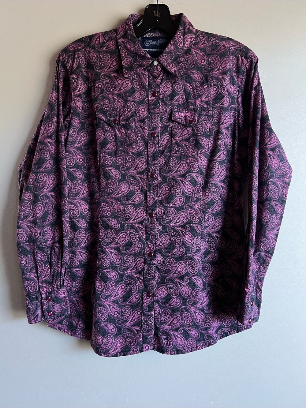 Wrangler Purple Black Paisley Western Shirt Women Medium Pearl Snap Long Sleeve